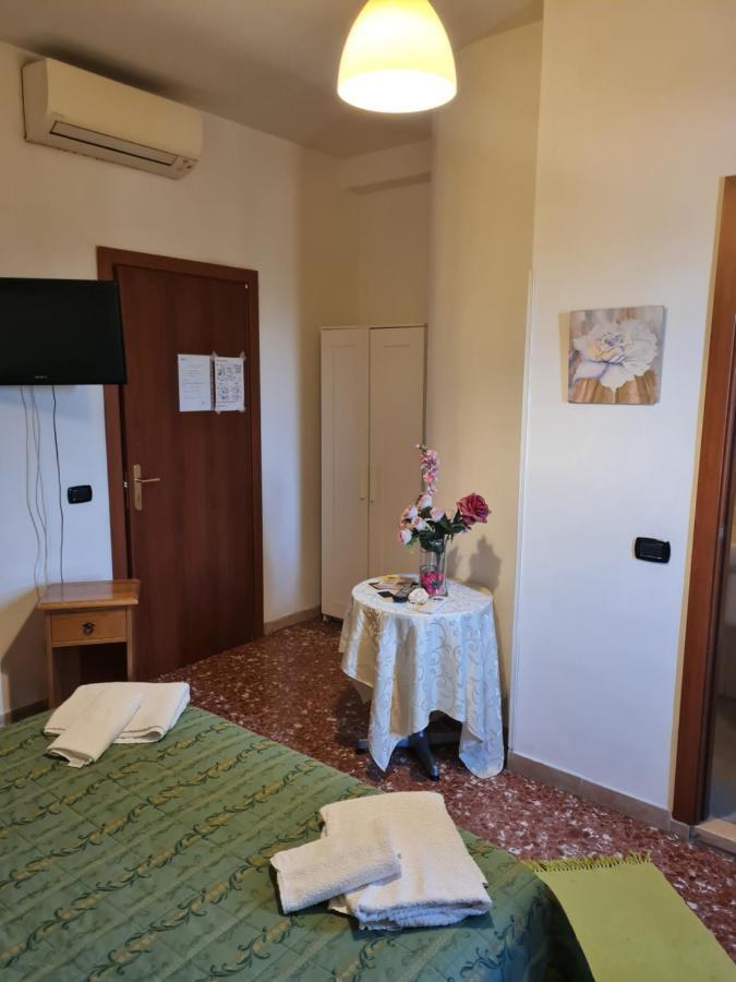 La Palazzina Hotel โรม ภายนอก รูปภาพ